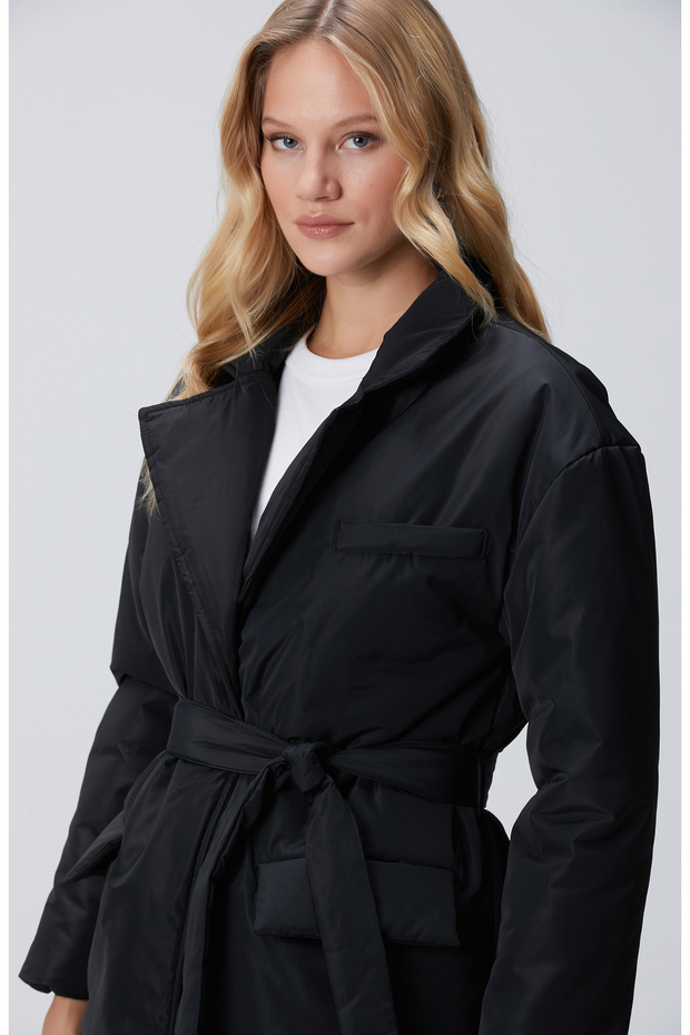 Siyah Uzun Kaban - 2