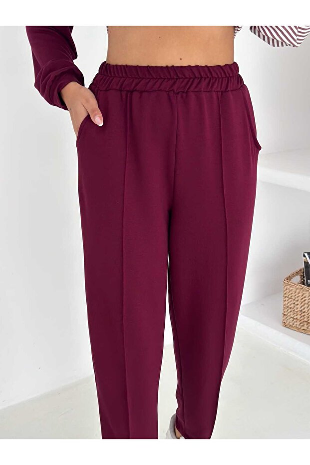 طقم برقبة على شكل حرف V - 4