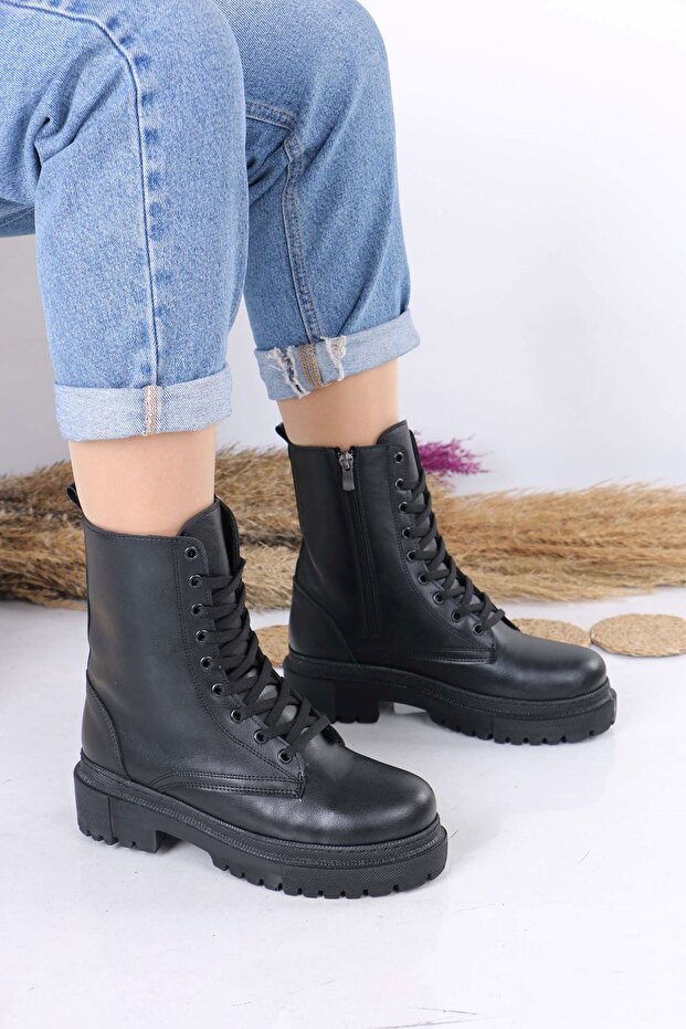 Justeen Black Matte Leather Lace-Up Zippered Women's Boots