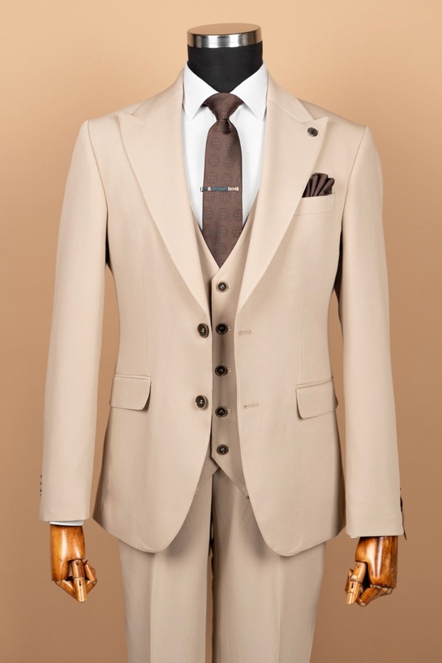 Exclusive Vest Suit –Slimfit, Choose One Size Larger.