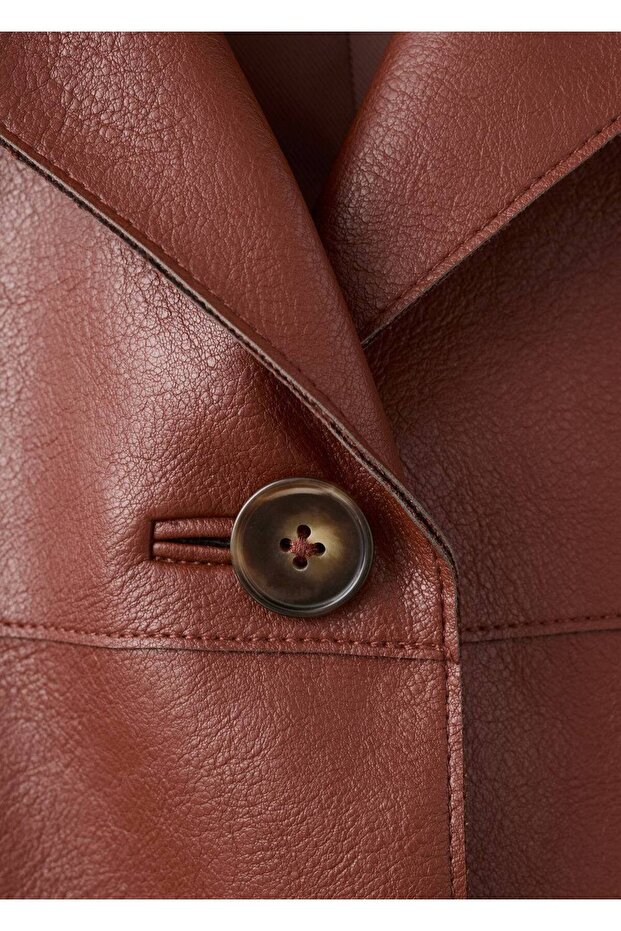 Deri görünümlü cepli ceket - 8