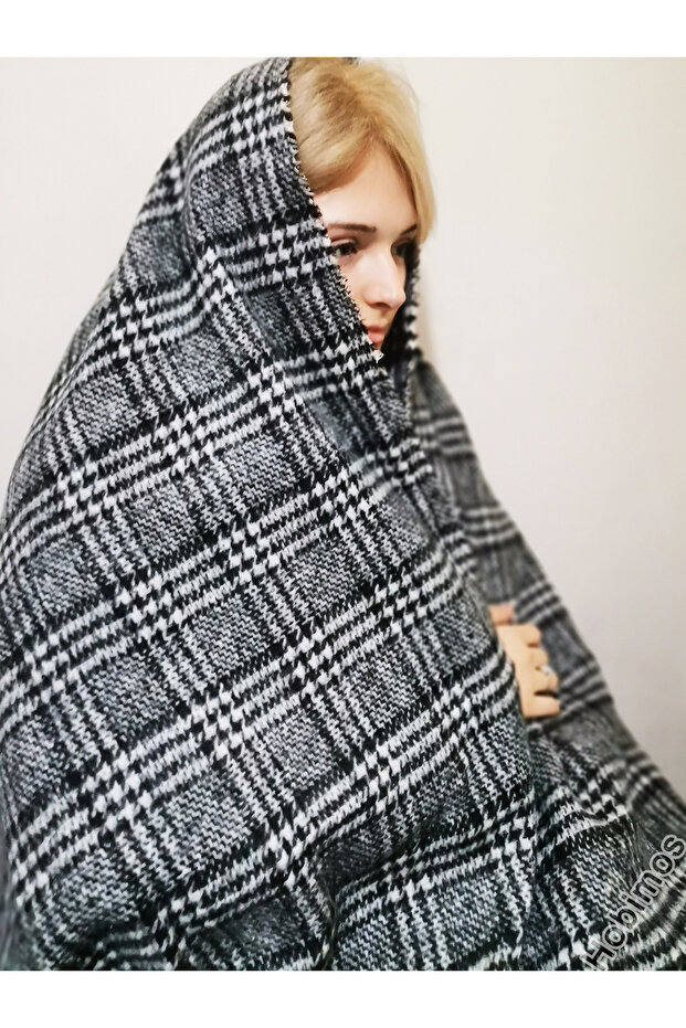 Patterned Soft Textured Thick Shawl - 3