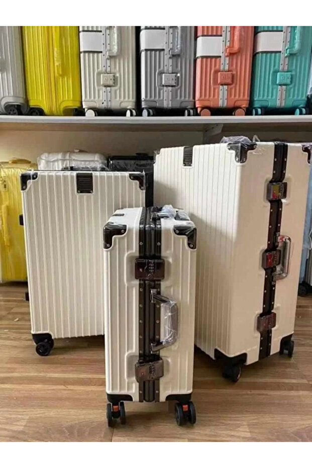 طقم شنط سفر