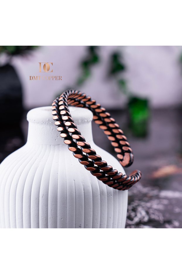 Dmt Copper Handmade Stylish Design Thick Hammered Pure Copper Bracelet Copper Jewelry Bangle with Light Box