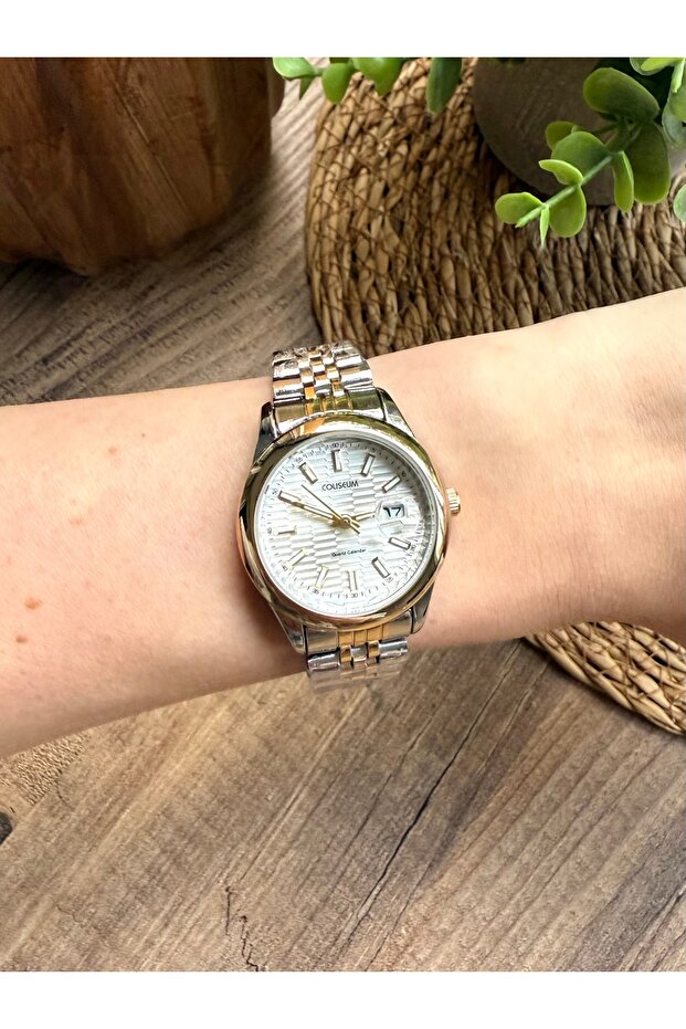 Round Classic Gold-Silver Inside White Women's Wristwatch