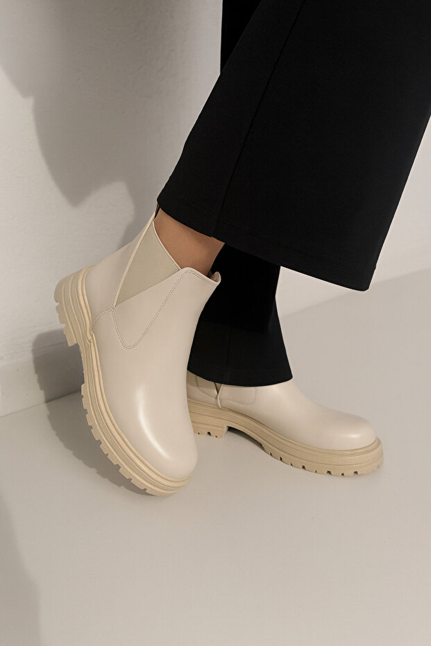 Üçgen Lastikli Kalın Taban Postal Bot - 2