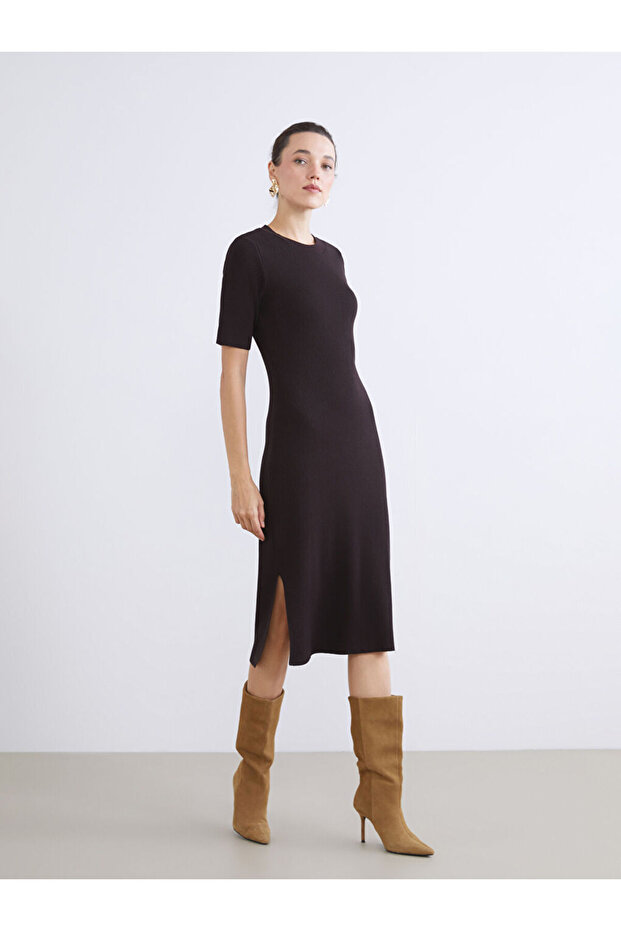Esvab • Modern & Distinctive Zero Roba Collar Knitwear Dress