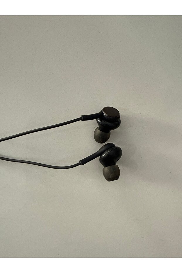 Kablolu Kulaklık - 2