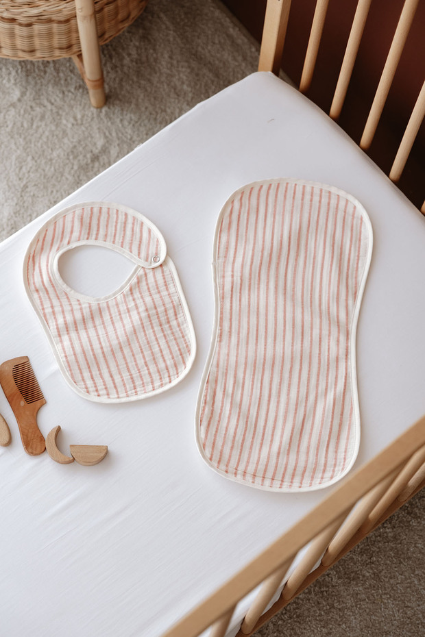 Muslin Apron and Shoulder Cloth - Line Series - Coral