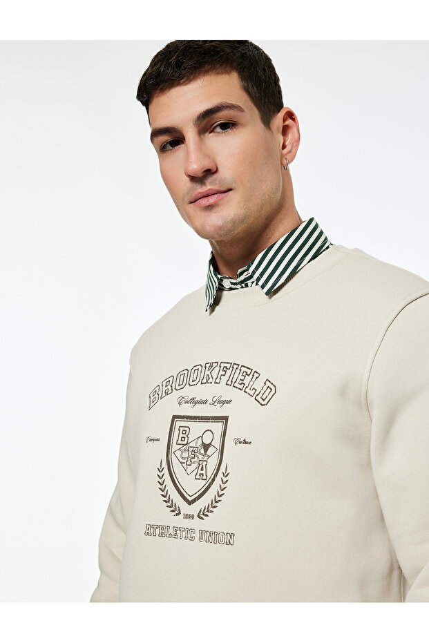 Long Sleeve Ribbed Crew Neck Printed Sweatshirt