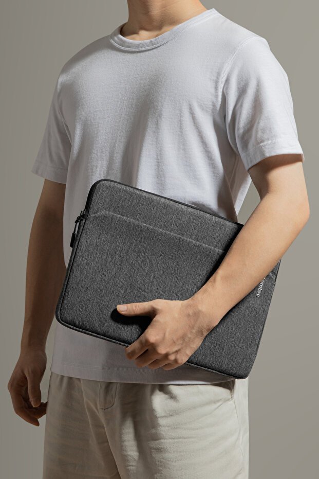 حافظة كمبيوتر محمول باللون الرمادي مقاس 15 بوصة من سلسلة Light - A18E3G3 - 1