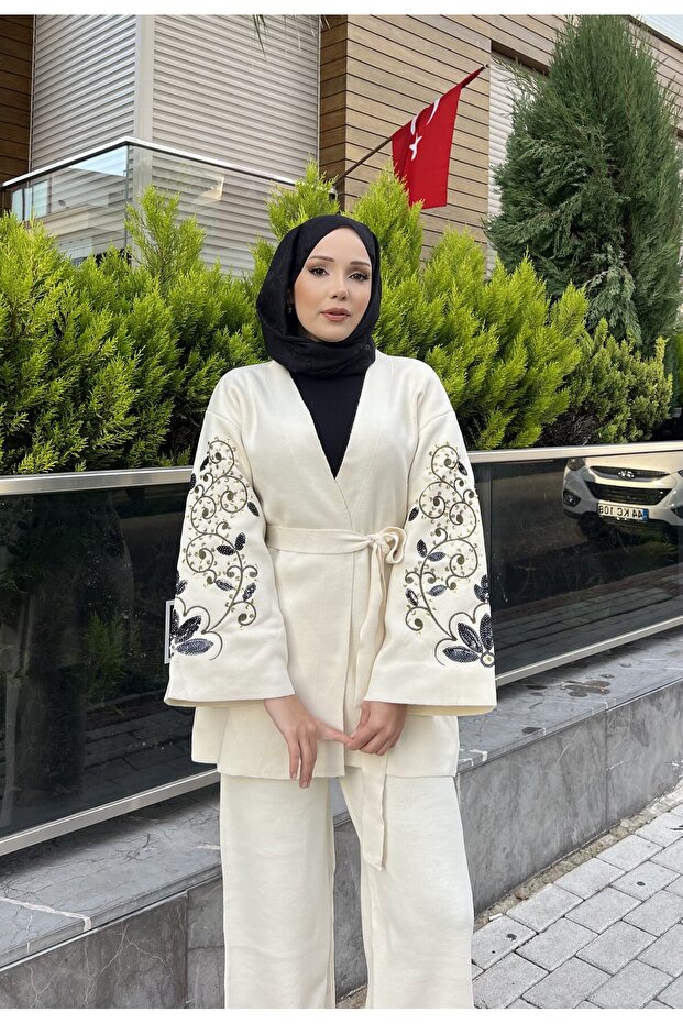 Nakışlı Pullu Triko Kimono Takım - 5