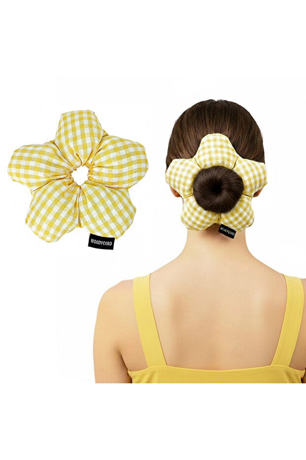 Handmade Fiber-Filled Bun Hairpin: Fluffy Floral Elegance!