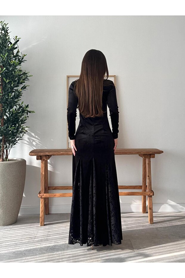 black dress - 6