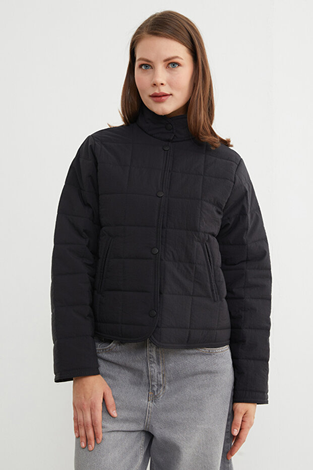 معطف بنمط مبطن مربع ياقة مرتفعة متوسطة الطول - 7