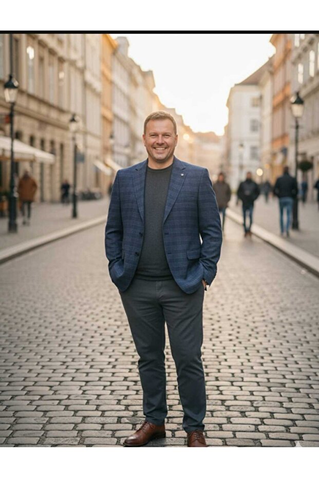 سترة شتوية رجالية بأربعة جيوب وحقيبتين وفتحتين جانبيتين - 1