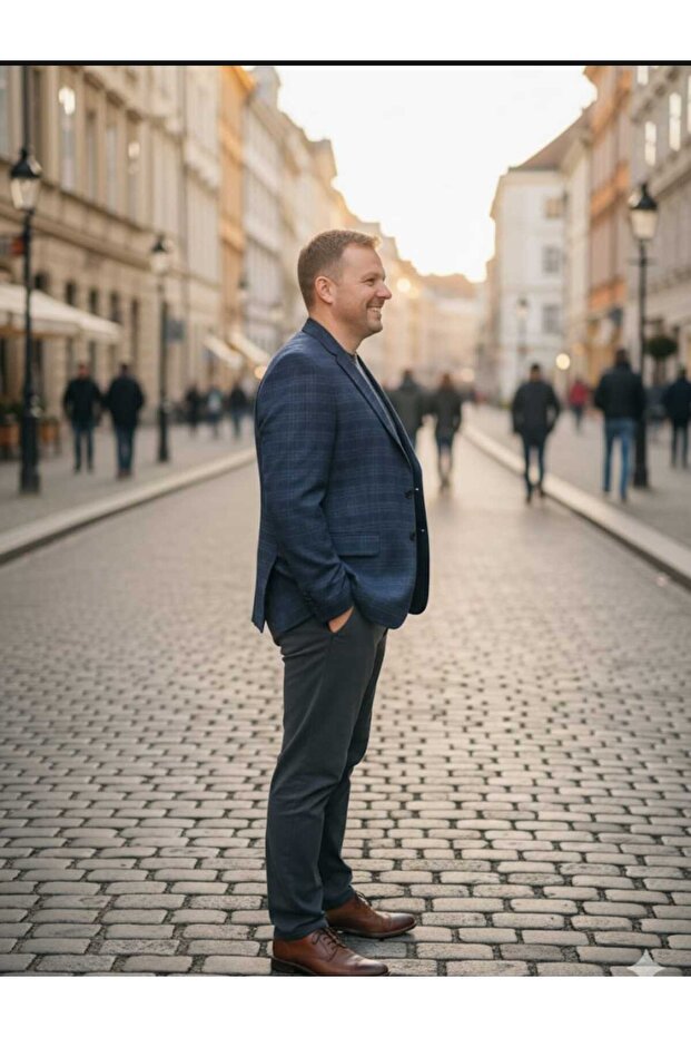 سترة شتوية رجالية بأربعة جيوب وحقيبتين وفتحتين جانبيتين - 2