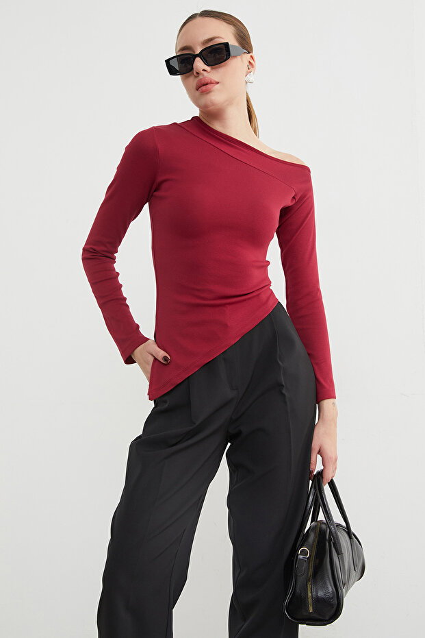 Basic Asimetrik Yırtmaçlı Tek Omuz Bluz - 1