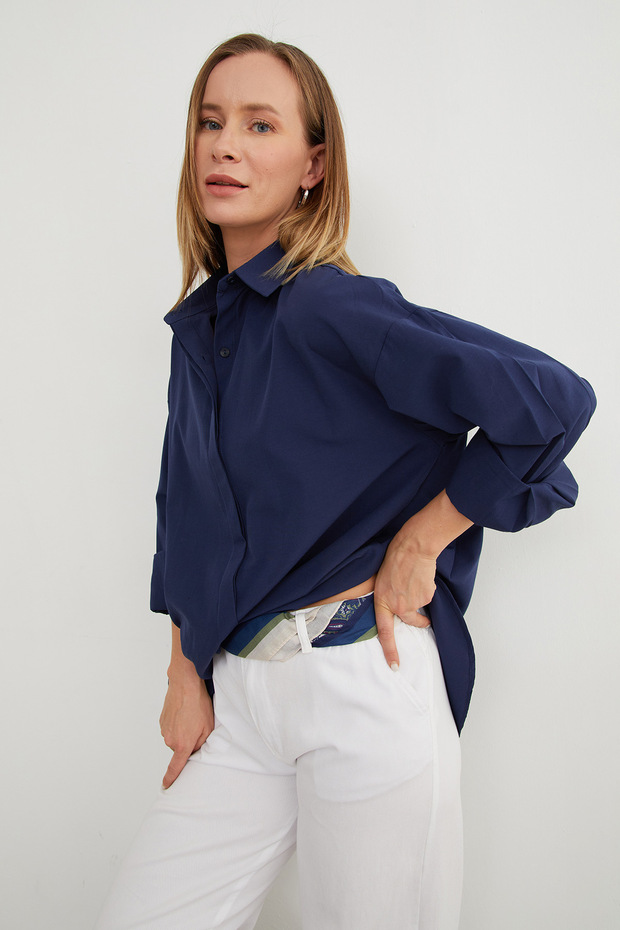Basic Yırtmaçlı Oversize Gömlek - 6