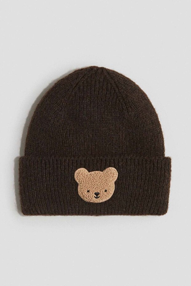 Appliquéd beanie