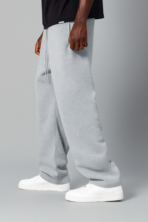 Men's Gray Buggy Winter Wide-Leg Sweatpants with Fleece Lining - 1