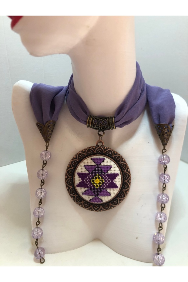 Kanaviçe İşlemeli Fular Kolye - 2