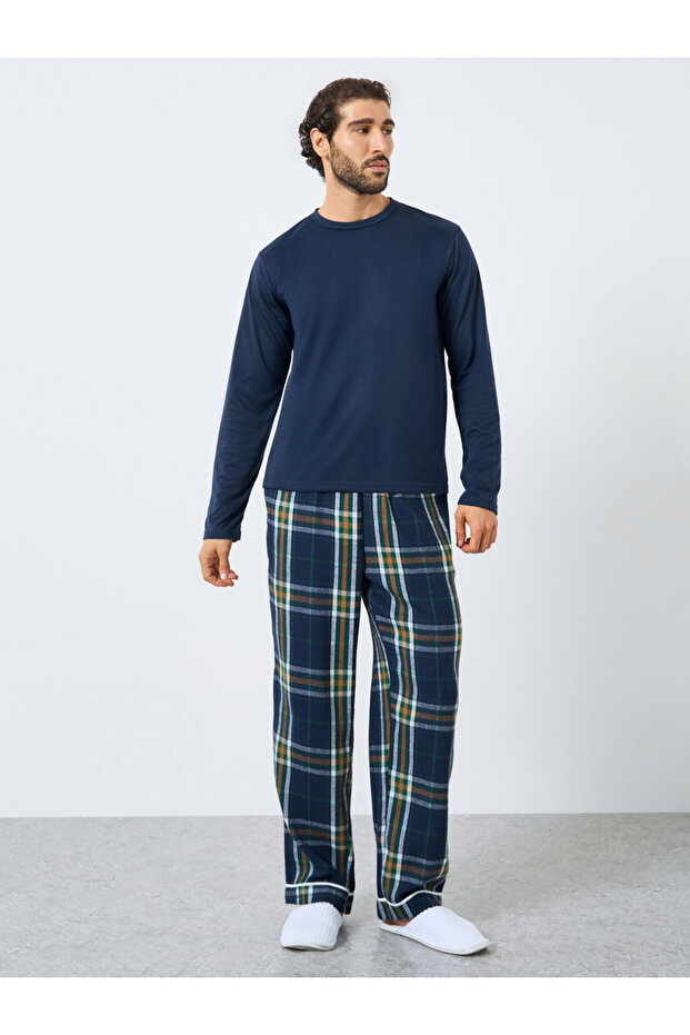 Family Pyjamas - Men Long Sleeve T-Shirt and Checked Pyjama Set