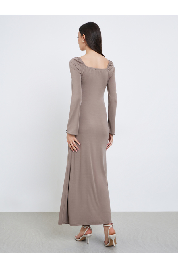 فستان ماكسي كاكي سادة برقبة مربعة - 5