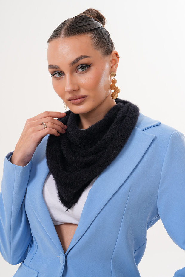 Eșarfă triunghiulară de pluș - 1