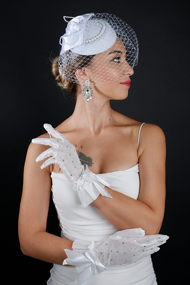 Pearl Tulle Detailed Bridal Cap Accessory and Bowknot Stone Wedding Gloves Set