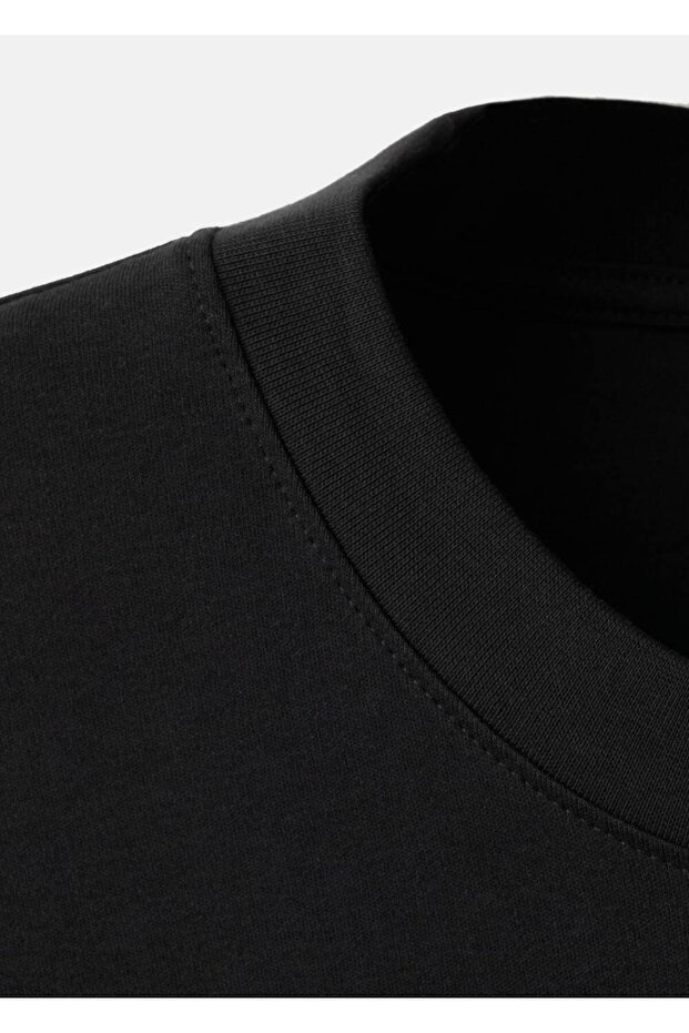 Medium weight regular fit tişört - 8