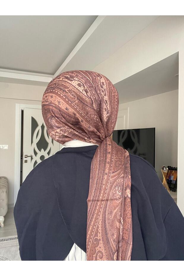 شال حرير منقوش Pd1 - بني - 3