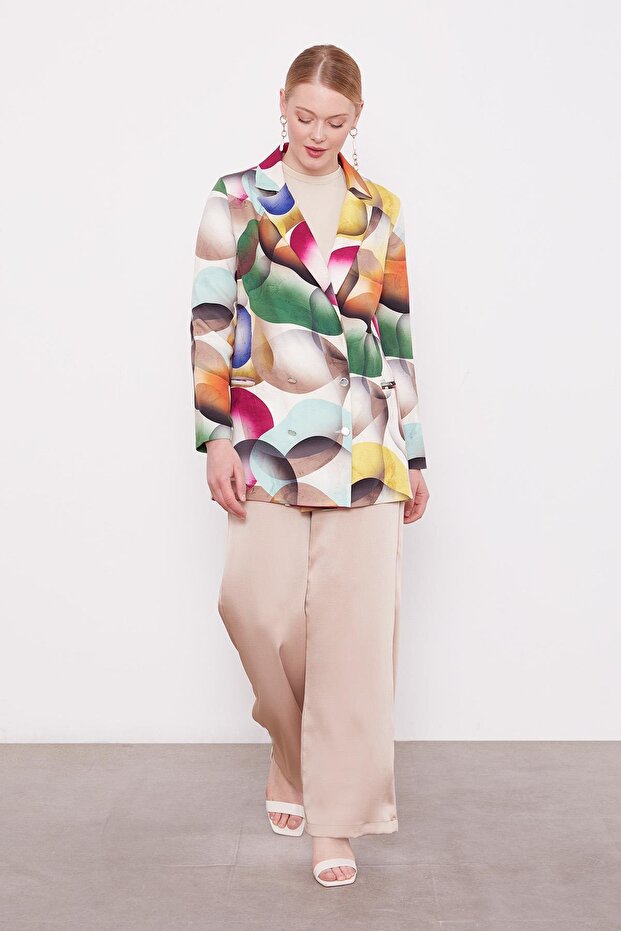 سترة منقوشة باللون البيج بأزرار على الجهتين - 1