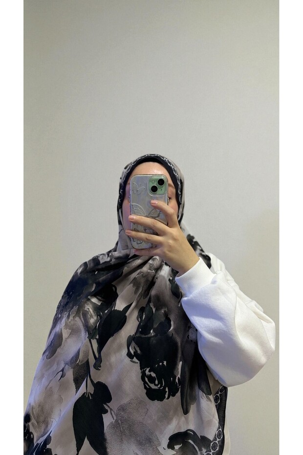 Fall Series Floral Pattern Cotton Digital Soft Shawl - Black