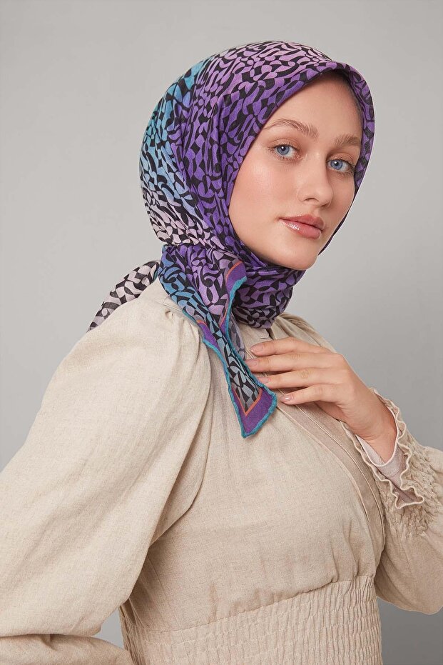 Purple Color Gradient Pattern Soft Scarf - 2