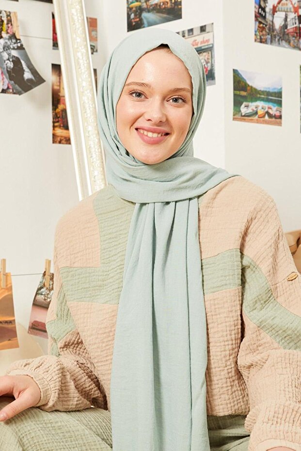 شال قطني ماكسي باللون الأخضر المائي