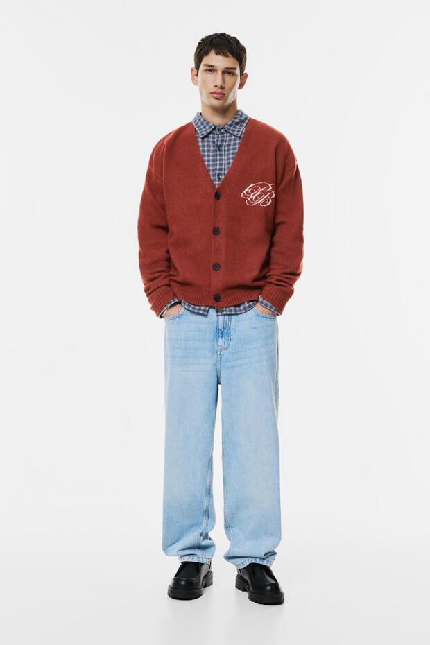 Baş harfli hırka - 3