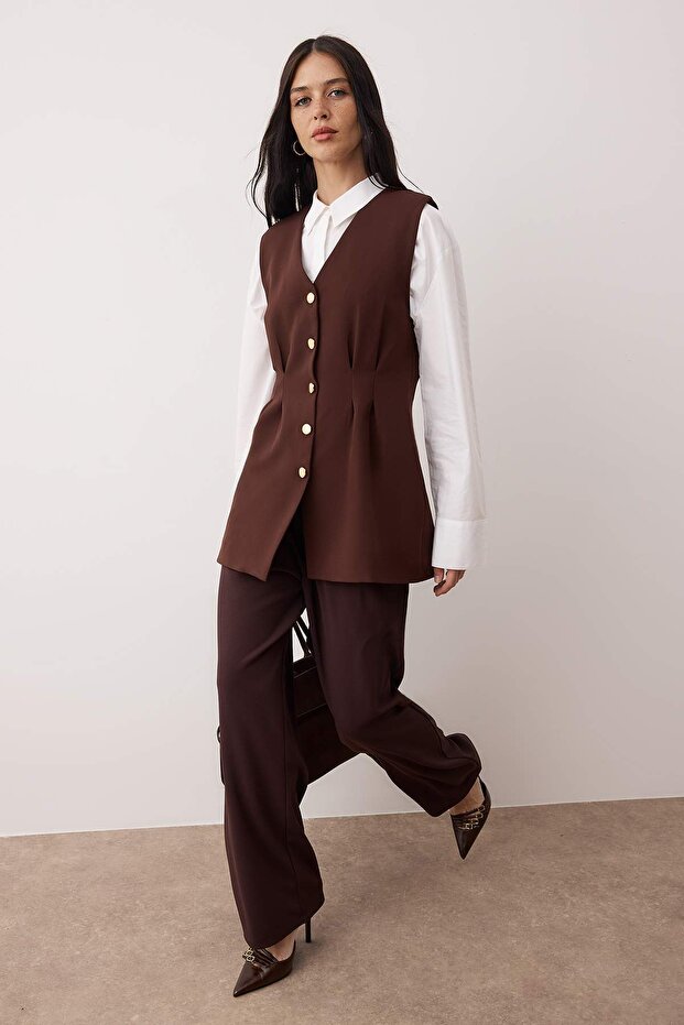 Kahverengi Fitted Peplum Detaylı Ve Çıtçıtlı Dokuma Yelek TCTAW26YL00004 - 1