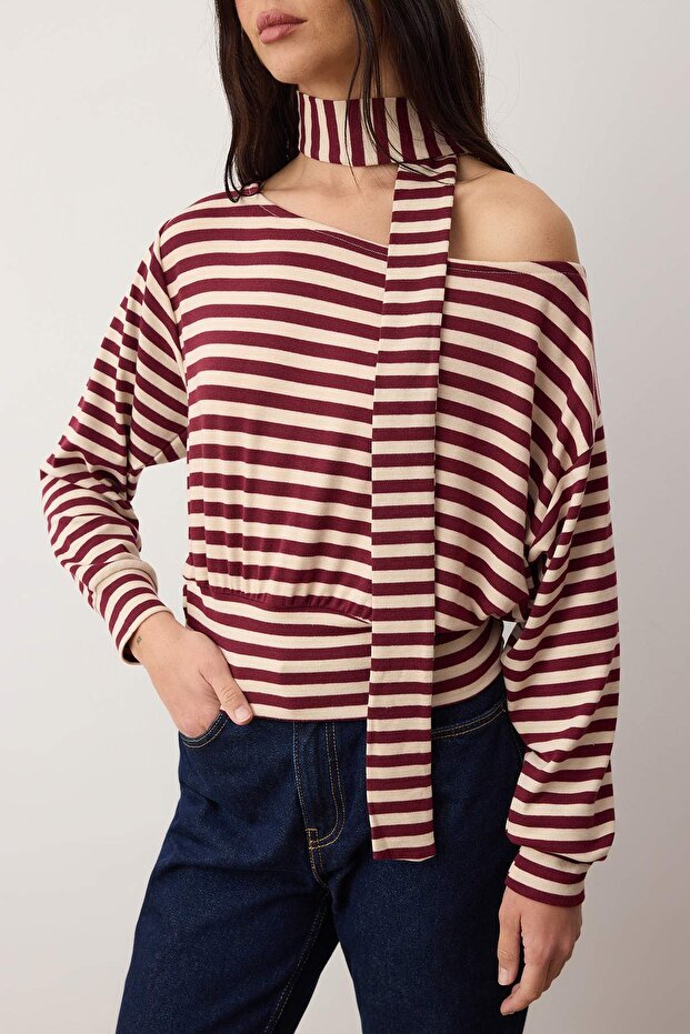 Çok Renkli Çizgili Açık Omuzlu Şal Aksesuar Detaylı Regular/Normal Kalıp Örme Bluz TWOAW26BZ00308 - 3