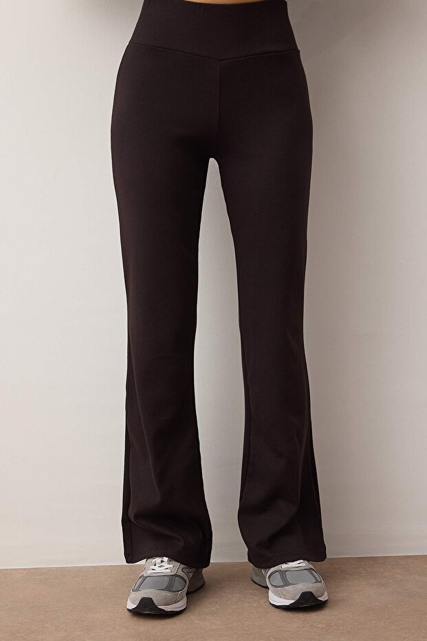 Siyah Bisiklet Yaka Regular Üst Flare/İspanyol Paça Örme Alt - Üst Takım TWOAW26AU00099 - 3