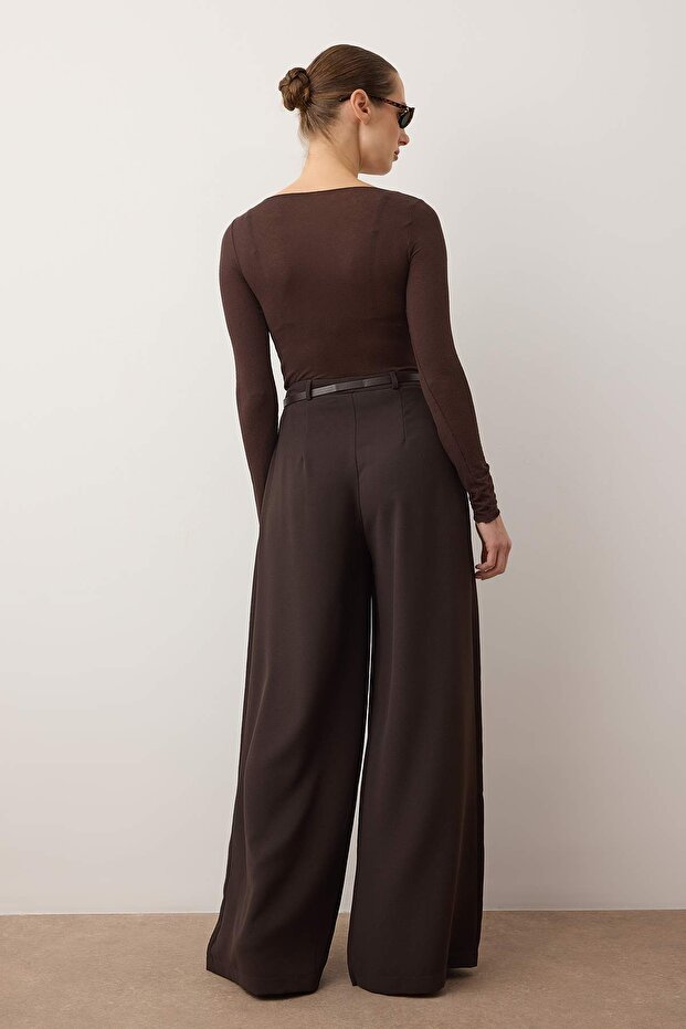 Kahverengi Kemerli Pilili Wide Leg/Extra Geniş Paça Dokuma Pantolon TWOAW25PL00032 - 4