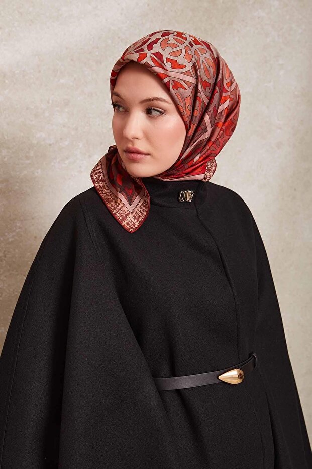 وشاح حريري بنمط فيكتور من قماش التويل - 2