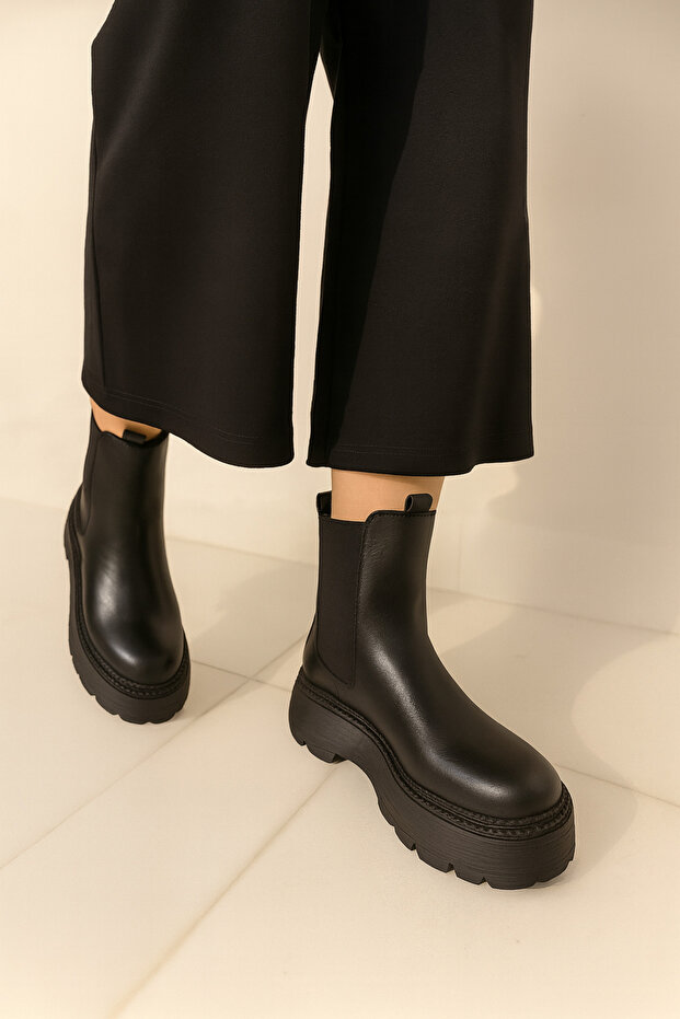 Siyah Lastikli Postal Bot - 3