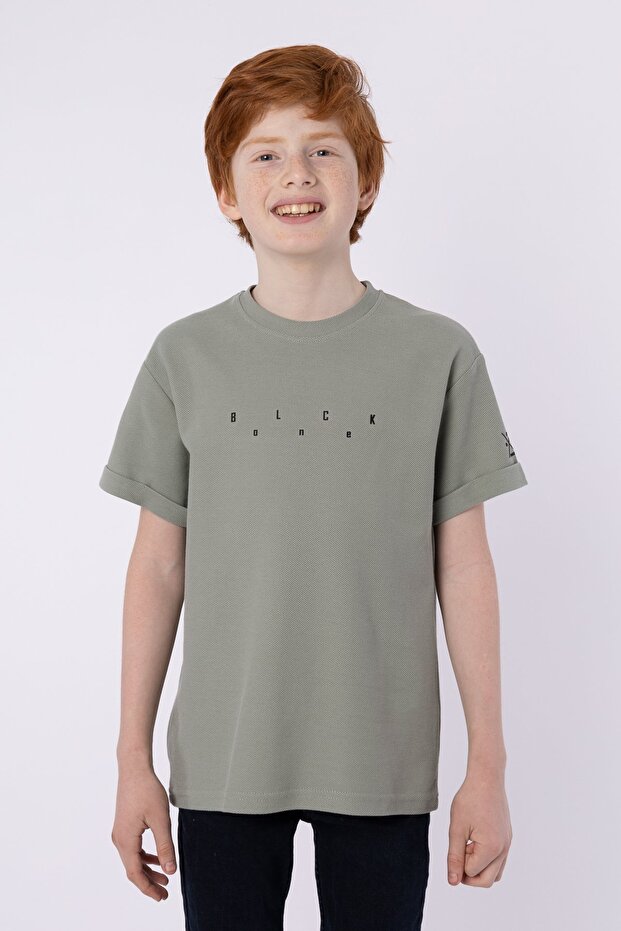 Printed Boys' Summer Crew Neck T-Shirt with Pocket Detail