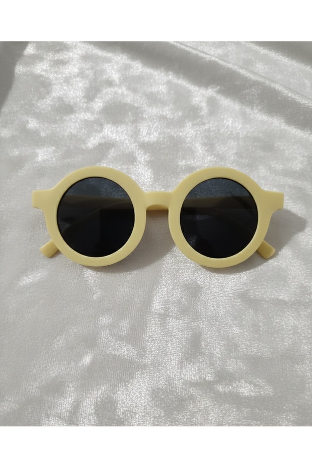 Ultra Stylish and Safe Children's Sunglasses