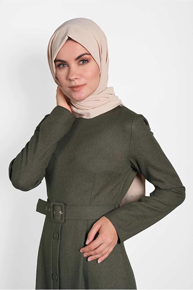فستان بأزرار وحزام 40134