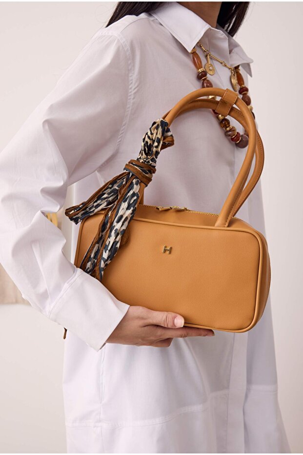 Uzun Saplı Çanta Açık Taba - 1