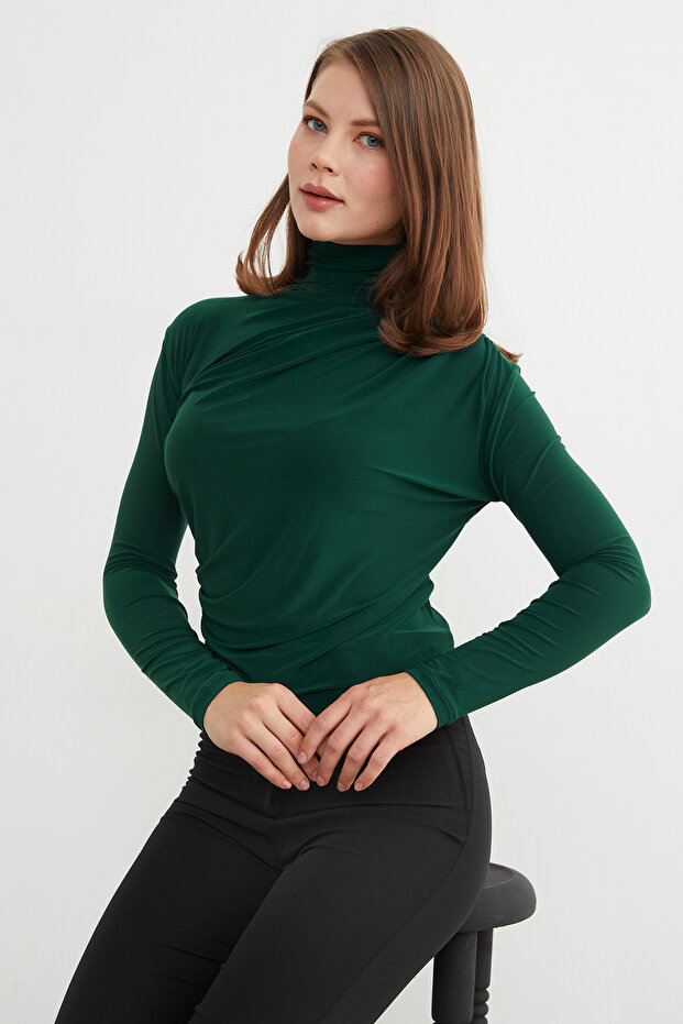 Basic Yanı Büzgülü Bluz - 4