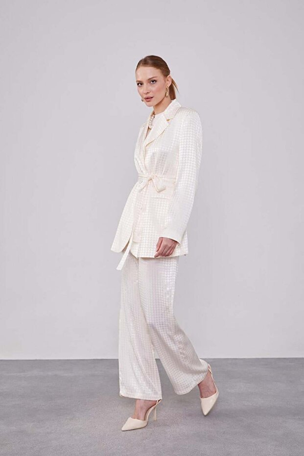 Ecru Houndstooth Pattern Jacquard Jacket Set - 2