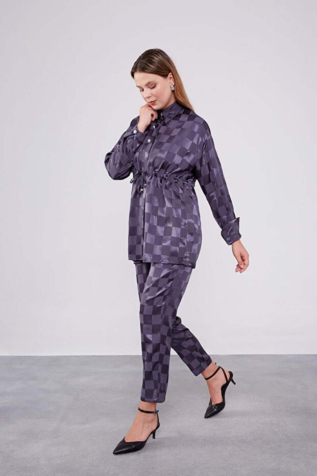 مجموعة مزدوجة منقوشة على شكل رقعة الشطرنج من جاكا أنثراسايت - 2